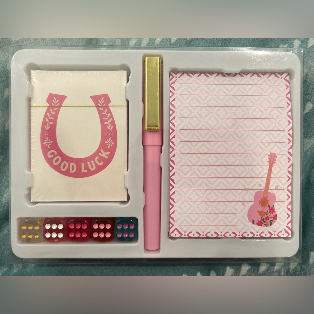 Pink poker Set with Gold Accents NWT
